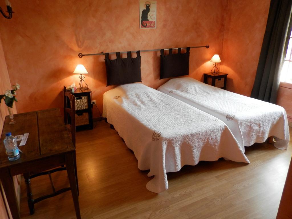 Domaine De Varenne Bed & Breakfast Saint-Amand-en-Puisaye Екстериор снимка